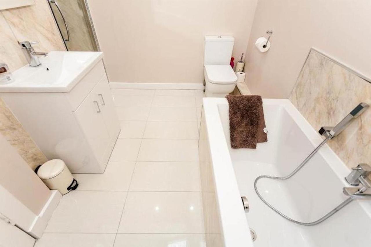 Entire, Central & Fully- Equipped Flat, West End Edinburgh Buitenkant foto